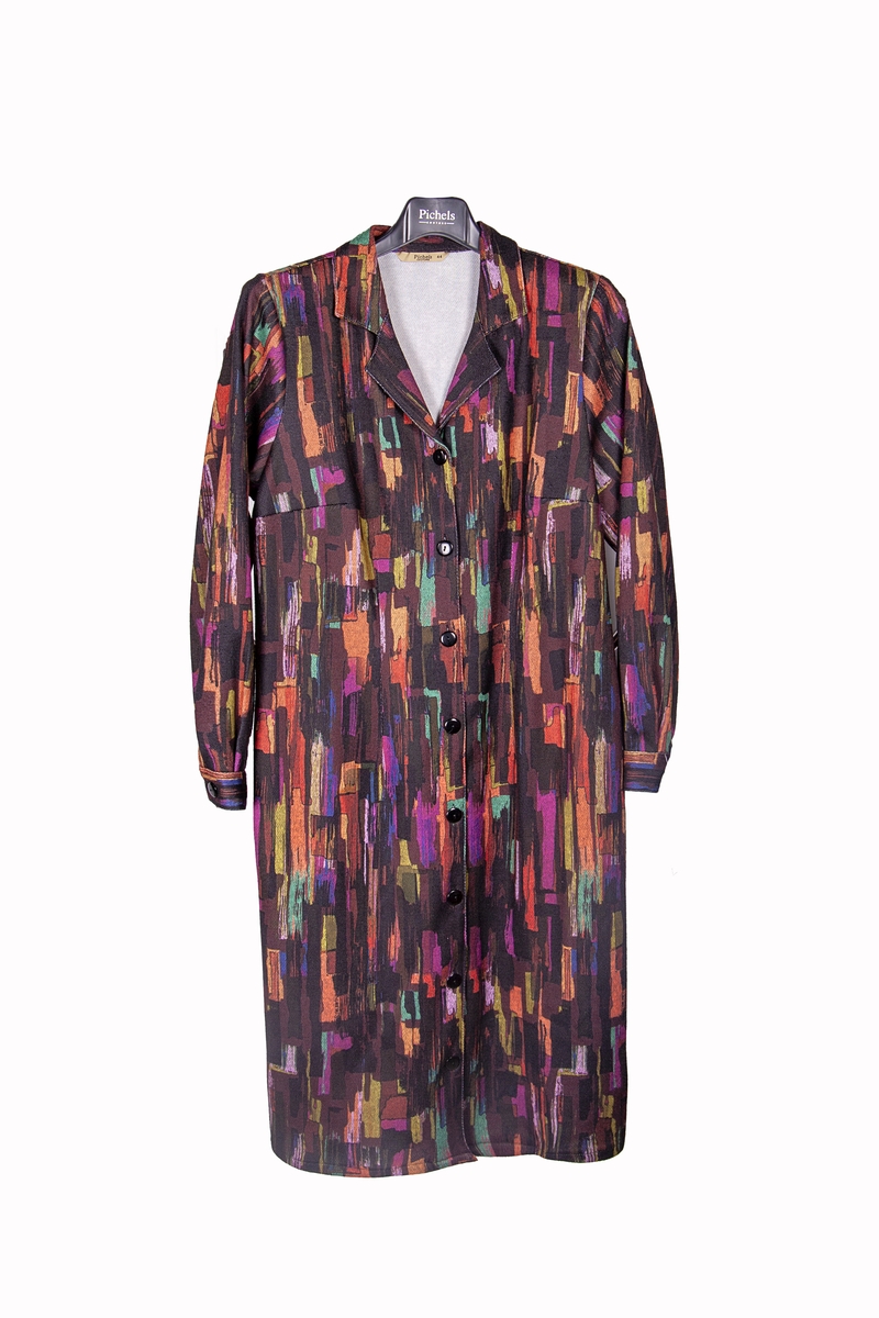 VESTIDO CLÁSICO ABIERTO